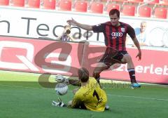 2.Liga - FC Ingolstadt 04 - VfL Bochum 3:5 - Andreas Schäfer mit einer Torchance scheitert an Luthe