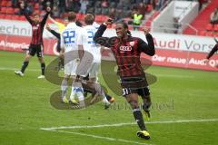 2.BL - FC Ingolstadt 04 - Karlsruher SC 2:1 - Marino Biliskov köpft zum Siegtreffer 2:1 Tor Jubel, Caiuby