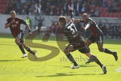 2.BL - FC Ingolstadt 04 - SC Paderborn - Andreas Görlitz Jubel 2:0 Tor mit Caiuby und Marvin Matip