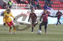 2.BL - FC Ingolstadt 04 - Fortuna Düsseldorf 1:1 - Stefan Leitl und Andreas Buchner im Angriff