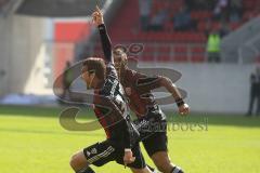 2.BL - FC Ingolstadt 04 - SC Paderborn - Andreas Görlitz Jubel 2:0 Tor mit Caiuby und Marvin Matip