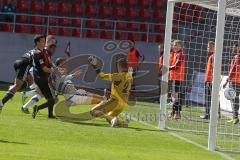 2.BL - FC Ingolstadt 04 - MSV Duisburg - 1:1 - Tor für Duisburg, Ramazan Özcan kommt nicht zum Ball