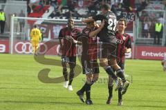 2.BL - FC Ingolstadt 04 - SC Paderborn - Ahmed Akaichi trifft zum 4:0 Tor Jubel mit Florian Heller Andreas Schäfer Ikeng