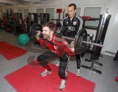 Nachwuchstorwart Thomas Bauer im Einzeltraining mit Fitness-Coach Jörg Mikoleit