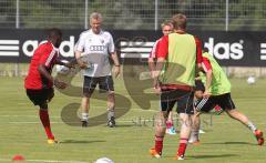 2.Liga - FC Ingolstadt 04 - 1. Training Saison 2011/2012 - Trainer Benno Möhlmann