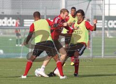 2.Liga - FC Ingolstadt 04 - Testtraining - Ze Antonio mit Moritz Hartmann und David Pisot