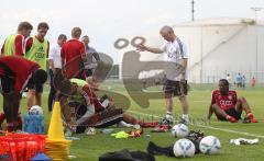 2.Liga - FC Ingolstadt 04 - 1. Training Saison 2011/2012 - Trainer Benno Möhlmann