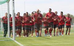 2.Liga - FC Ingolstadt 04 - 1. Training Saison 2011/2012 - Team Auslauf Mannschaft