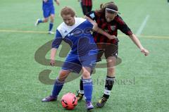 Landesliga Süd Juniorinnen FC Ingolstadt gegen SV Schechen Yvonne Hierl im Zweikampf Foto: Jürgen Meyer