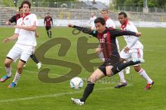 Regionalliga Süd - FC Ingolstadt 04 II - 1. FC Nürnberg - Stefan Müller kämpft sich zum Tor