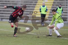 Regionalliga Sd - FC Ingolstadt 04 II - FC Bayern Alzenau - links Matthias Heiß gelingt fast mit der Hacke ein Tor, Torwart Andreas Wagner hlt diesen zuerst aber im Nachschuss trifft er doch noch zum 2:0