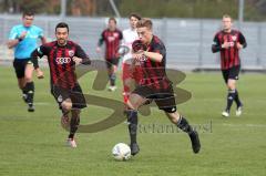 Regionalliga Süd - FC Ingolstadt 04 II - SC Pfullendorf - rechts Alexandro Alfieri und links Manuel Ott greifen an