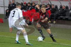 Regionalliga Süd - FC Ingolstadt 04 II - FC Memmingen - Alexandro Alfieri rechts gegen Dominik Bobinger