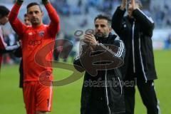 2. BL - FC Ingolstadt 04 - 1860 München 1:1 - Jubel bei den Fans mit von links Torwart Ramazan Özcan (1), Cheftrainer Tomas Oral und Co-Trainer Michael Henke