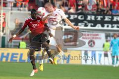 2.BL - FC Ingolstadt 04 - Energie Cottbus 2:2 - Danny Da Costa im Duell mit Marco Stiepermann