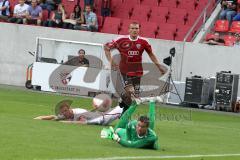 2.BL - FC Ingolstadt 04 - Energie Cottbus 2:2 - Christian Eigler gegen Uwe Hünemeier und scheiter an Torwart Thorsten Kirschbaum