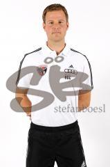 2.BL - FC Ingolstadt 04 - Saison 2012/2013 - Mannschaftsfoto - Portraits - Team-Arzt Florian Pfab