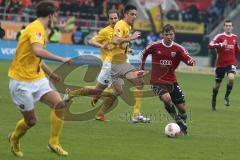2. BL - FC Ingolstadt 04 - SG Dynamo Dresden 1:1 - Florian Heller (30)  im Angriff