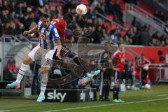 2. BL - FC Ingolstadt 04 - Hertha BSC Berlin 1:1 - Kopfballduell, Änis Ben-Hatira gegen Danny da Costa (21)