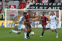 2.BL - FC Ingolstadt 04 - 1860 München - 0:2 - Christian Eigler im Zweikampf