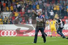 2. BL - FC Ingolstadt 04 - Eintracht Braunschweig 0:1 - Trainer Torsten Lieberknecht feiert den Aufstieg