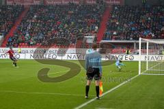 FC 04 Ingolstadt gegen SSV Jahn 2000 Regensburg - Christian Eigler beim Elfmeter - Foto: Jürgen Meyer