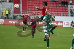 2.BL - FC Ingolstadt 04 - Union Berlin - 2:1 - Caiuby Kopfball, rechts Christian Stuff