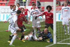 2. BL - FC Ingolstadt 04 - SC Paderborn 1:3 - Moritz Hartmann (9)  verpasst den Ball und scheitert direkt vor dem Tor an Daniel Lück. Hinten Caiuby Francisco da Silva (31)