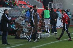 2. BL - FC Ingolstadt 04 - SC Paderborn 1:3 - Kapitän Stefan Leitl (6)  bekommt Rote Karte und geht vom Platz