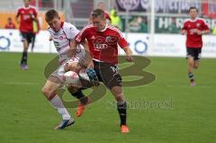 2. BL - FC Ingolstadt 04 - 1.FC Kaiserslautern 1:1 - Manuel Schäffler Zweikampf mit Dominique Heintz