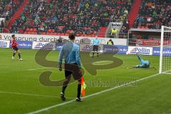 FC 04 Ingolstadt gegen SSV Jahn 2000 Regensburg - Stefan Leitl beim Elfmeter -  Foto: Jürgen Meyer