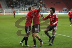 2. BL - FC Ingolstadt 04 - VfR Aalen - 2:0 - Pascal Groß triftt das Tor zum 1:0, Stefan Leitl und Caiuby jubeln