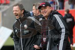 2. BL - FC Ingolstadt 04 - MSV Duisburg 0:1 - Sportdirektor Thomas Linke und Martin Wagener lachen