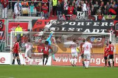 2. BL - FC Ingolstadt 04 - 1.FC Kaiserslautern 1:1 - Sascha Kirschstein hält