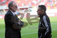 2. BL - FC Ingolstadt 04 - Eintracht Braunschweig 0:1 - Frank Dreves vor dem Spiel mit Cheftrainer Tomas Oral