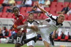 2.BL - FC Ingolstadt 04 - FSV Frankfurt - Kopfball Caiuby mit 15 Alexander Huber