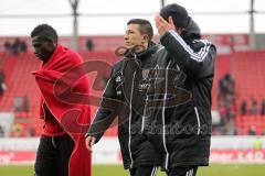 2. BL - FC Ingolstadt 04 - SG Dynamo Dresden 1:1 - Danny da Costa (21)  ud Ilian Micanski (22)  und rechts Moritz Hartmann (9) nach dem Spiel