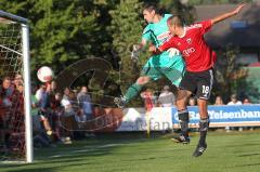 Testspiel - 2.BL - FC Ingolstadt 04 - SpVgg Greuther Fürth 1:4 - Christian Eigler köpft, Torwart Hesl pariert