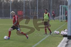 2. BL - FC Ingolstadt 04 - Training - Neuzugang Leon Jessen