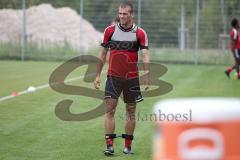 2.BL - FC Ingolstadt 04 - Training - Christian Eigler mit Bleiweste