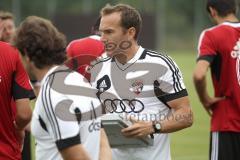 2.BL - FC Ingolstadt 04 - Training - Fitnesstrainer Jörg Mikoleit