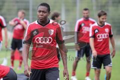 2.BL - FC Ingolstadt 04 - Training - Neuzugang Roger de Oliveira Bernardo