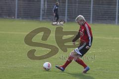 2. BL - FC Ingolstadt 04 - Training - Neuzugang Leon Jessen