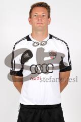 Regionalliga Süd - FC Ingolstadt 04 II - Mannschaftsfoto Portraits - Jan-Philipp Hestermann - Fitnesstrainer