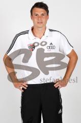 Regionalliga Süd - FC Ingolstadt 04 II - Mannschaftsfoto Portraits - Matthias Blaser - Physio