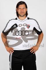 Regionalliga Süd - FC Ingolstadt 04 II - Mannschaftsfoto Portraits - Florian Ermler Torwarttrainer