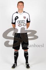 Regionalliga Süd - FC Ingolstadt 04 II - Mannschaftsfoto Portraits - Jan-Philipp Hestermann - Fitnesstrainer