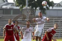 Regionalliga Süd - FC Ingolstadt 04 II - TSV 1860 Rosenheim - Kopfball Ralf Keidel ohne Erfolg