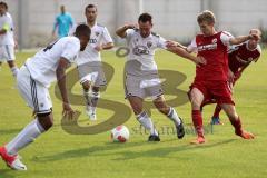 Regionalliga Süd - FC Ingolstadt 04 II - TSV 1860 Rosenheim - Karl-Heinz Lappe im Duell mit Christian Hofmann