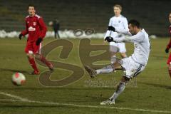 Regionalliga Süd - FC Ingolstadt 04 II  -  TSV Rain 1:1 - Manuel Ott kommt zum Schuß frei, leider vorbei